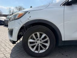 
KIA SORENTO LX, 2016 (2015) full									