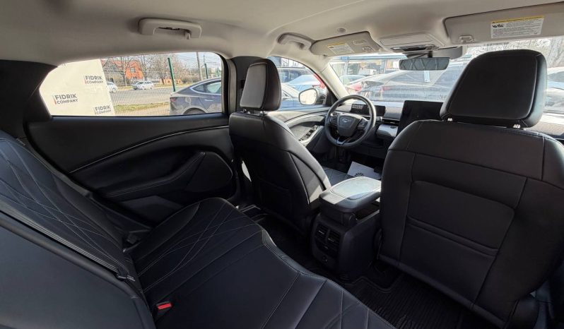 
FORD MUSTANG MACH-E SELECT, 2022 full									