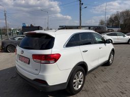 
KIA SORENTO LX, 2016 (2015) full									