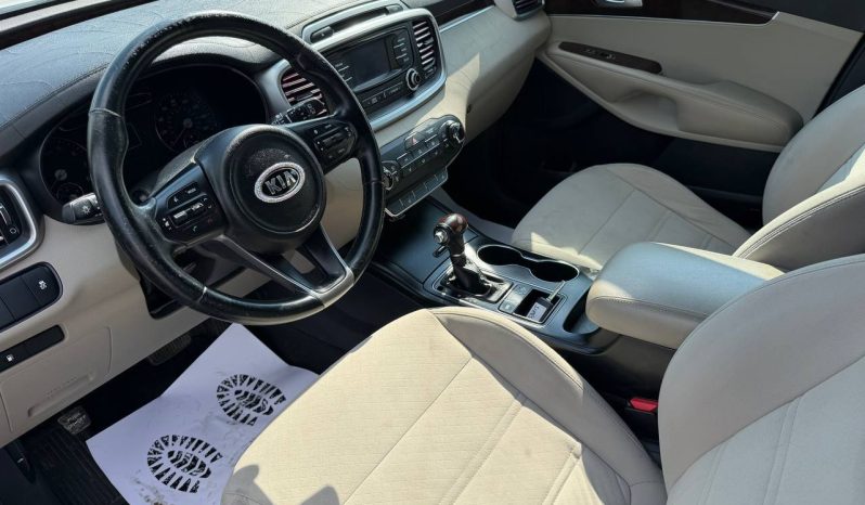 
KIA SORENTO LX, 2016 (2015) full									