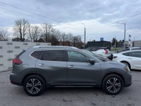NISSAN ROGUE SL, 2018 (2017)