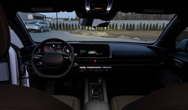 
HYUNDAI IONIQ 6 SE, 2023 full									