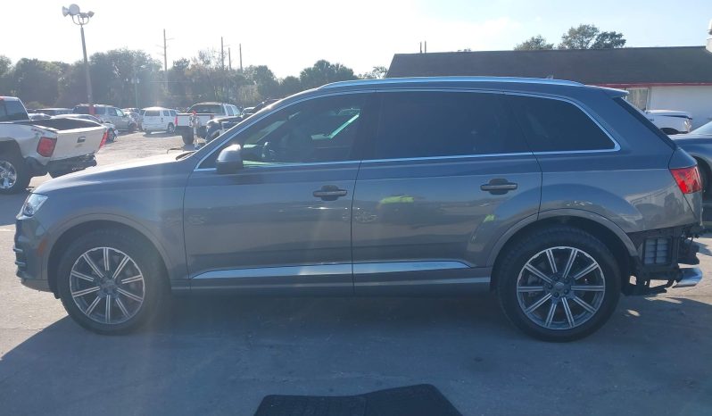 
AUDI Q7 3.0T PREMIUM, 2017 full									