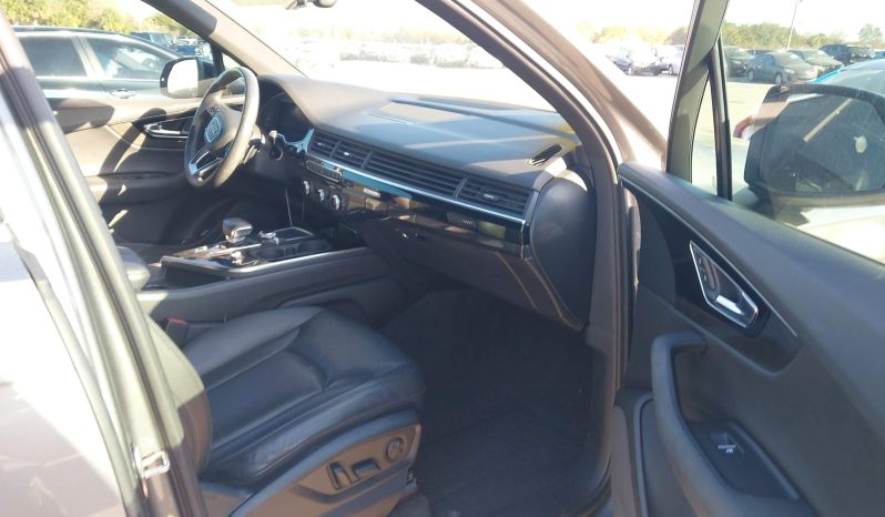 
AUDI Q7 3.0T PREMIUM, 2017 full									