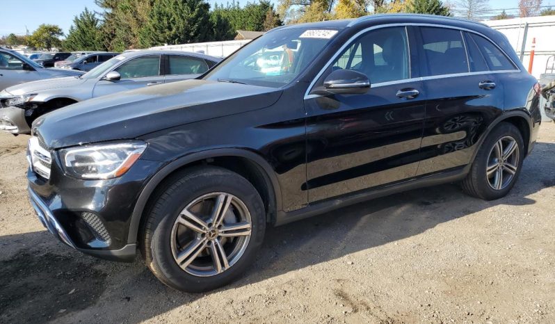 
MERCEDES-BENZ GLC 300 4MATIC, 2020 (2019) full									