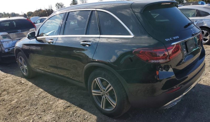 
MERCEDES-BENZ GLC 300 4MATIC, 2020 (2019) full									