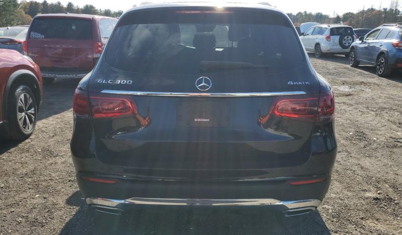 
MERCEDES-BENZ GLC 300 4MATIC, 2020 (2019) full									