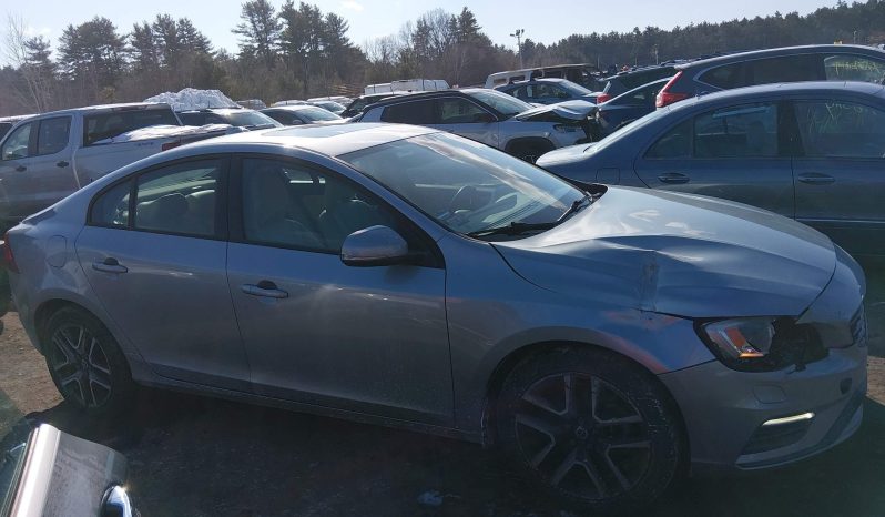 
VOLVO S60 T5 DYNAMIC, 2017 (2016) full									