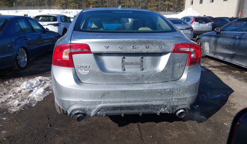 
VOLVO S60 T5 DYNAMIC, 2017 (2016) full									