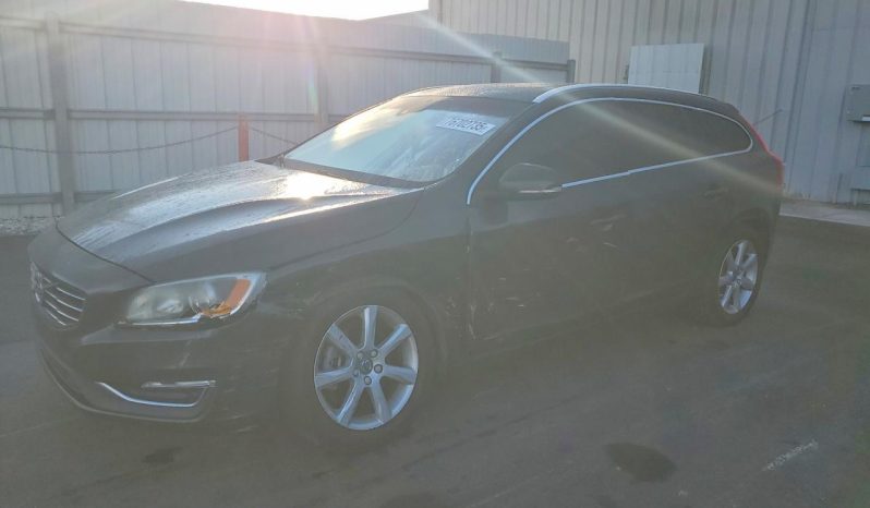 
VOLVO V60 T5 PREMIER, 2016 (2015) full									