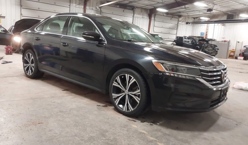 
VOLKSWAGEN PASSAT 2.0T SE, 2021 full									