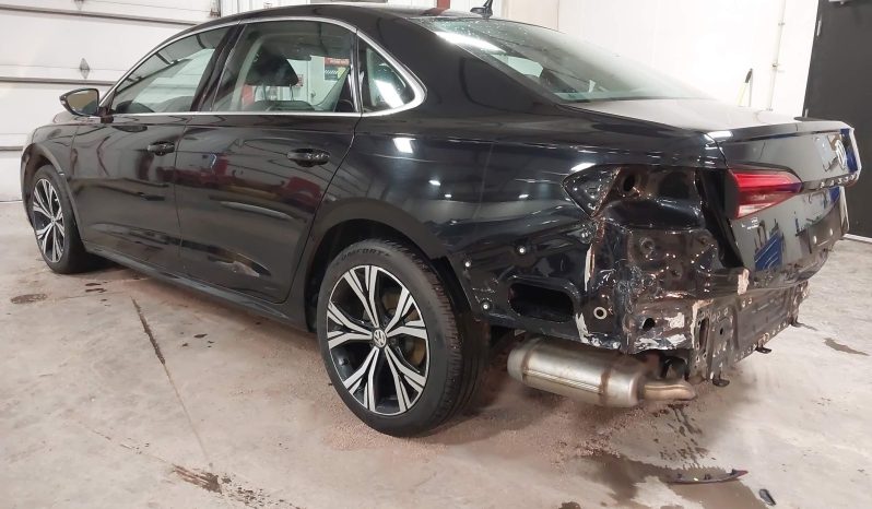 
VOLKSWAGEN PASSAT 2.0T SE, 2021 full									