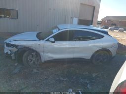 
FORD MUSTANG MACH-E SELECT, 2021 full									