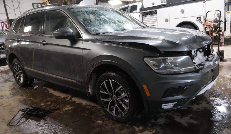 
VOLKSWAGEN TIGUAN SE, 2020 full									