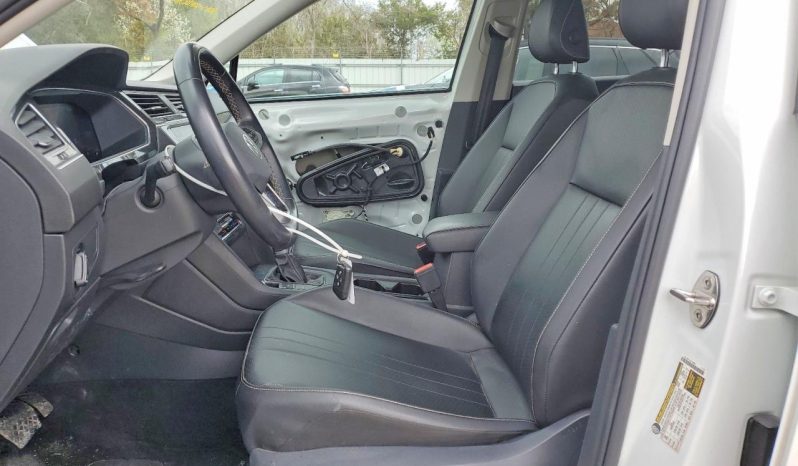 
VOLKSWAGEN TIGUAN SE, 2022 full									