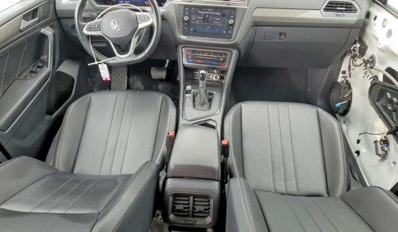 
VOLKSWAGEN TIGUAN SE, 2022 full									