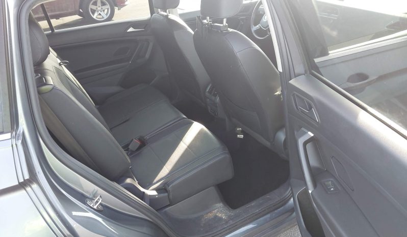 
VOLKSWAGEN TIGUAN SE, 2020 full									