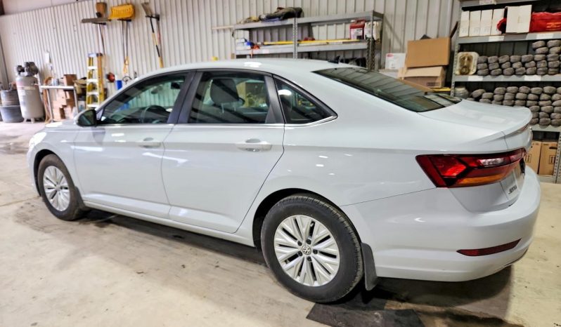 
VOLKSWAGEN JETTA S, 2019 (2018) full									