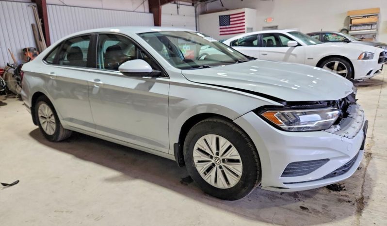 
VOLKSWAGEN JETTA S, 2019 (2018) full									