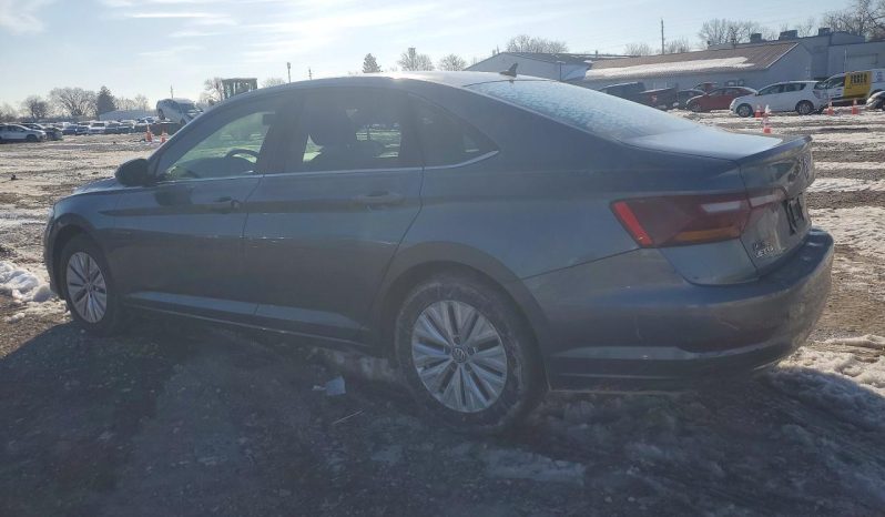 
VOLKSWAGEN JETTA S, 2019 (2018) full									