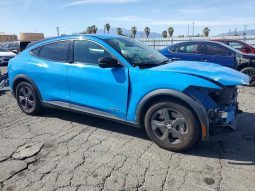 
FORD MUSTANG MACH-E SELECT, 2023 (2022) full									