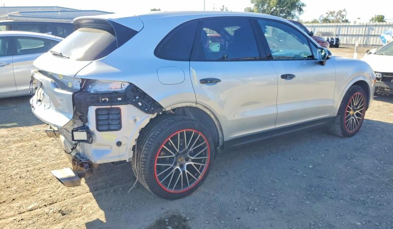 
PORSCHE CAYENNE, 2019 (2018) full									