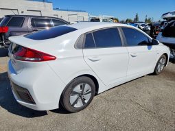 
HYUNDAI IONIQ HYBRID BLUE, 2017 full									