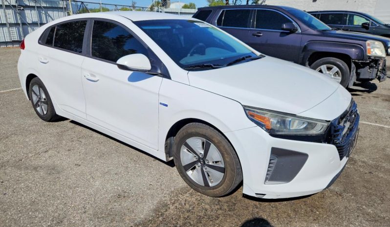 
HYUNDAI IONIQ HYBRID BLUE, 2017 full									