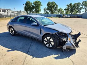 HYUNDAI IONIQ 6 SE, 2024 (2023)