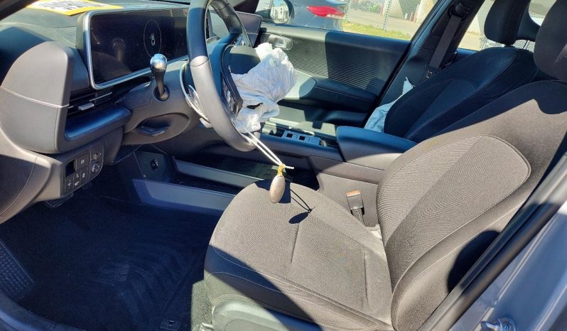 
HYUNDAI IONIQ 6 SE, 2024 (2023) full									