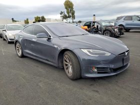 TESLA MODEL S 75D, 2016