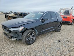 VOLVO XC60 T5 MOMENTUM, 2019 (2018)