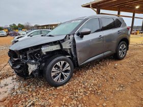 NISSAN ROGUE SV, 2021