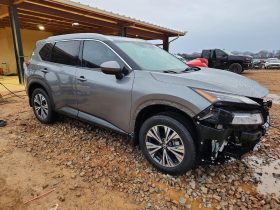 NISSAN ROGUE SV, 2021