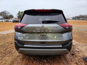 NISSAN ROGUE SV, 2021