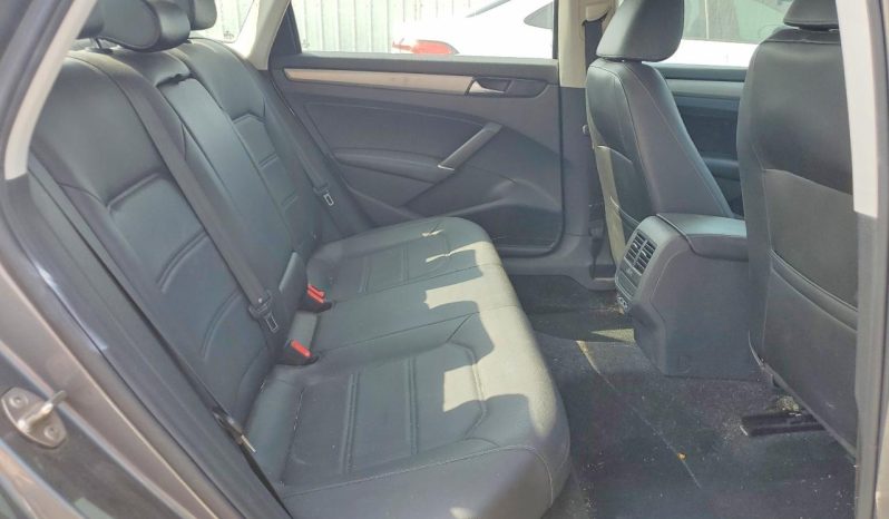 
VOLKSWAGEN PASSAT SE, 2022 (2021) full									