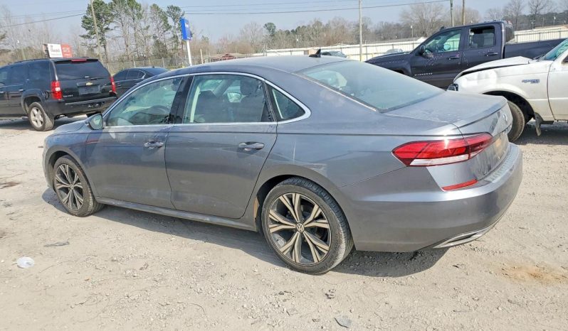 
VOLKSWAGEN PASSAT SE, 2022 (2021) full									