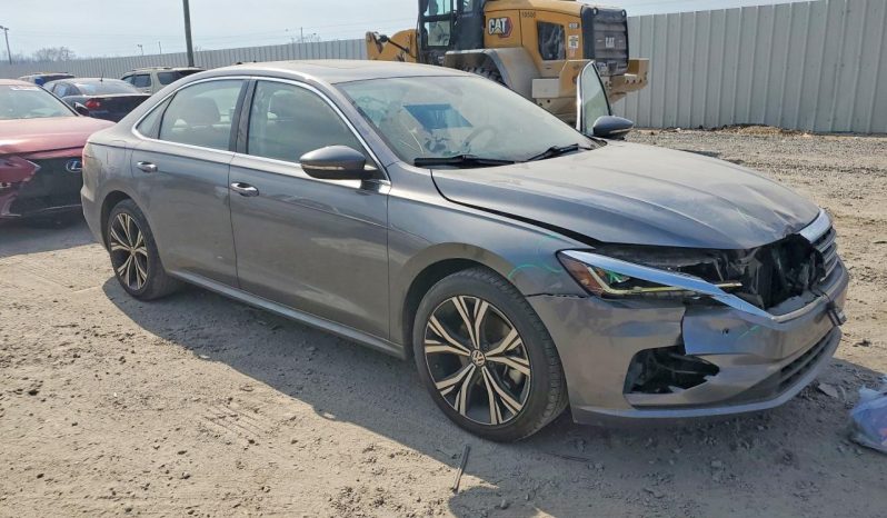 
VOLKSWAGEN PASSAT SE, 2022 (2021) full									