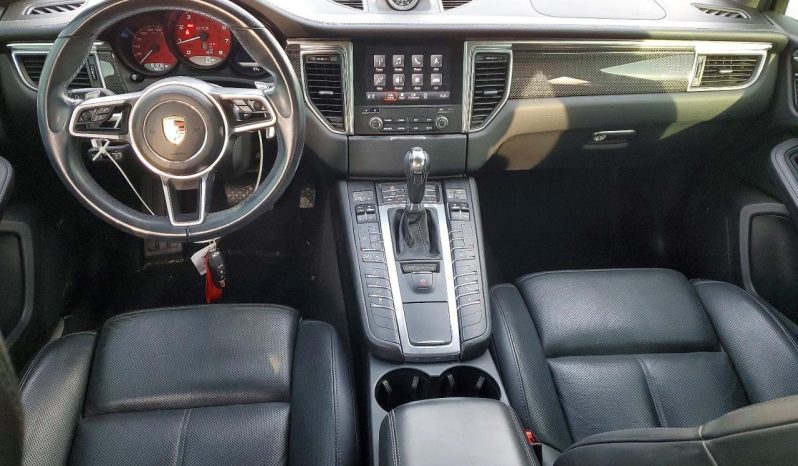
PORSCHE MACAN GTS, 2018 full									