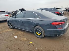 VOLKSWAGEN PASSAT SE, 2021 (2020)