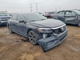 VOLKSWAGEN PASSAT SE, 2021 (2020)