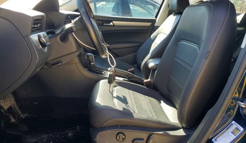 
VOLKSWAGEN PASSAT SE, 2020 (2019) full									