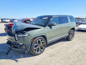 RIVIAN R1S LAUNCH EDITION, 2023