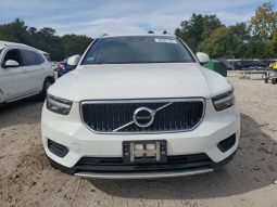 
VOLVO XC40 T5 MOMENTUM, 2019 (2018) full									