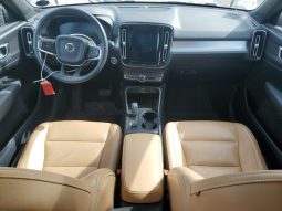 
VOLVO XC40 T5 MOMENTUM, 2019 (2018) full									