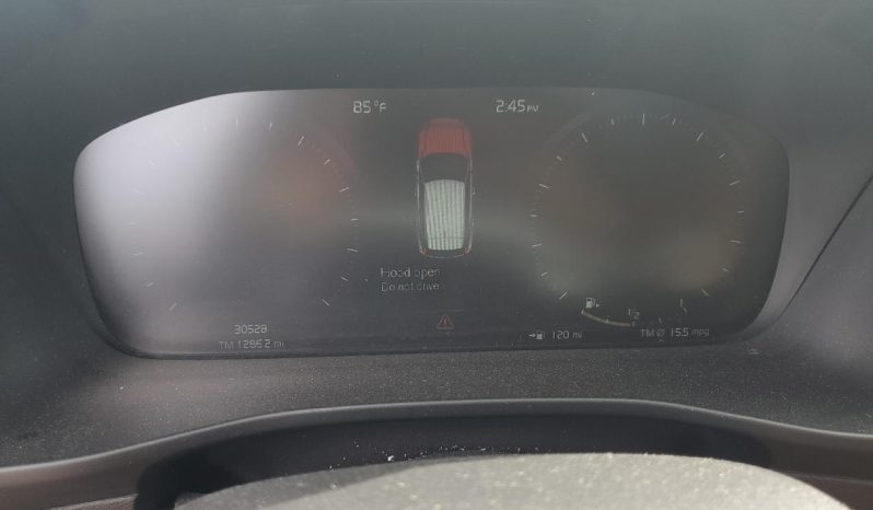 
VOLVO XC40 T5 MOMENTUM, 2019 (2018) full									