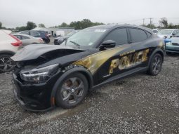 FORD MUSTANG MACH-E SELECT, 2021