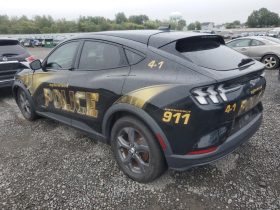 FORD MUSTANG MACH-E SELECT, 2021