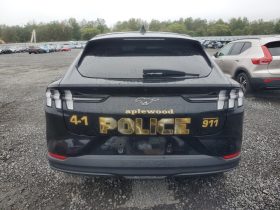 FORD MUSTANG MACH-E SELECT, 2021