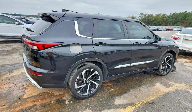 
MITSUBISHI OUTLANDER SE, 2022 full									